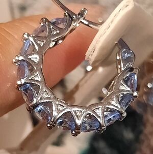 NWT GORGEOUS BLUE CZ HOOP EARRINGS RHODIUM PLATED / NEVER TARNISHES HOOPS
